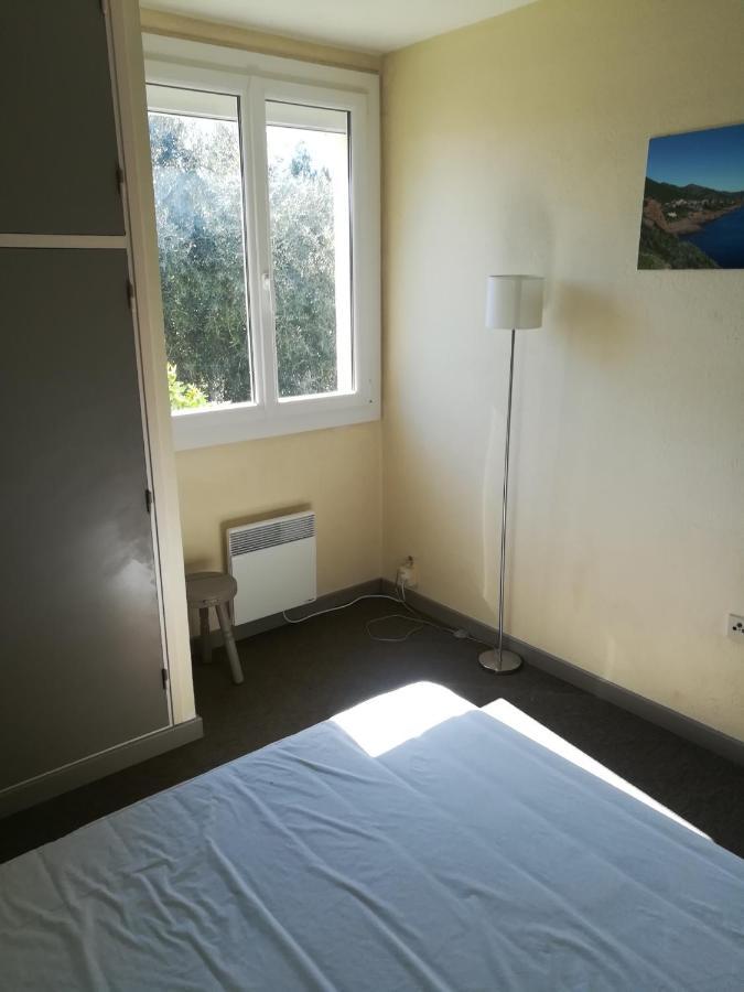 Appartement Classe 3 Etoiles Au 1Er Etage D'Une Maison Avec Jardin Dans Un Quartier Calme Cavalaire-sur-Mer Exterior photo